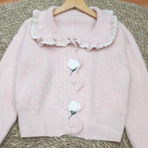 Adorable Pink Knit Cardigan Lace Collar Heart Buttons 💗 - Picture 2 of 5